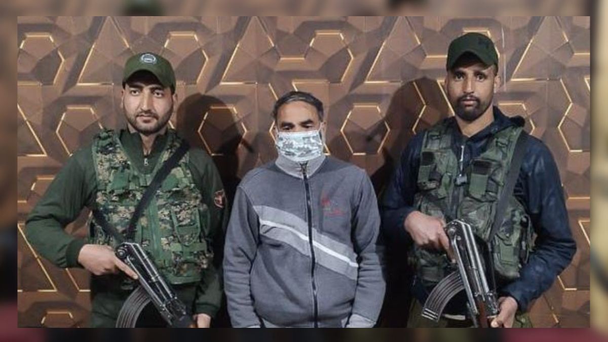 Minor girl sexually harassed by teacher in Chanapora, Sgr Minor girl sexually harassed by teacher in Chanapora, Sgr