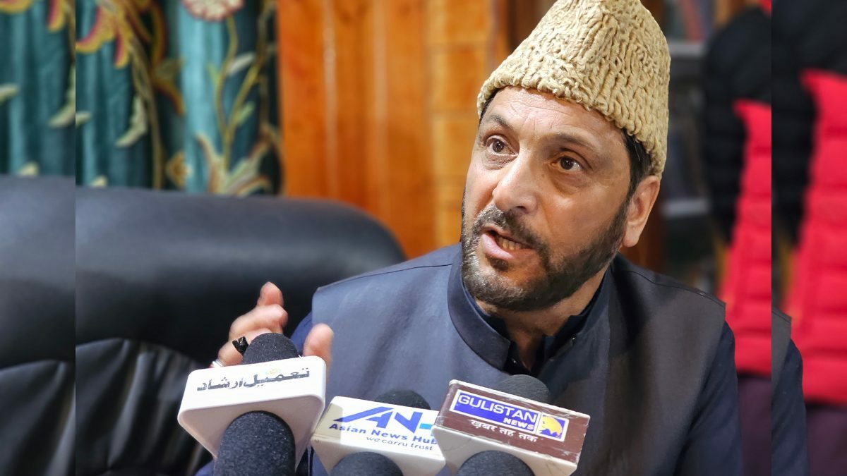 Rs 70 fixed as Sadq-e-Fitr this Ramadan: Grand Mufti Mufti Azam announces Rs 65 per person as Sadaqa-Al-Fitr