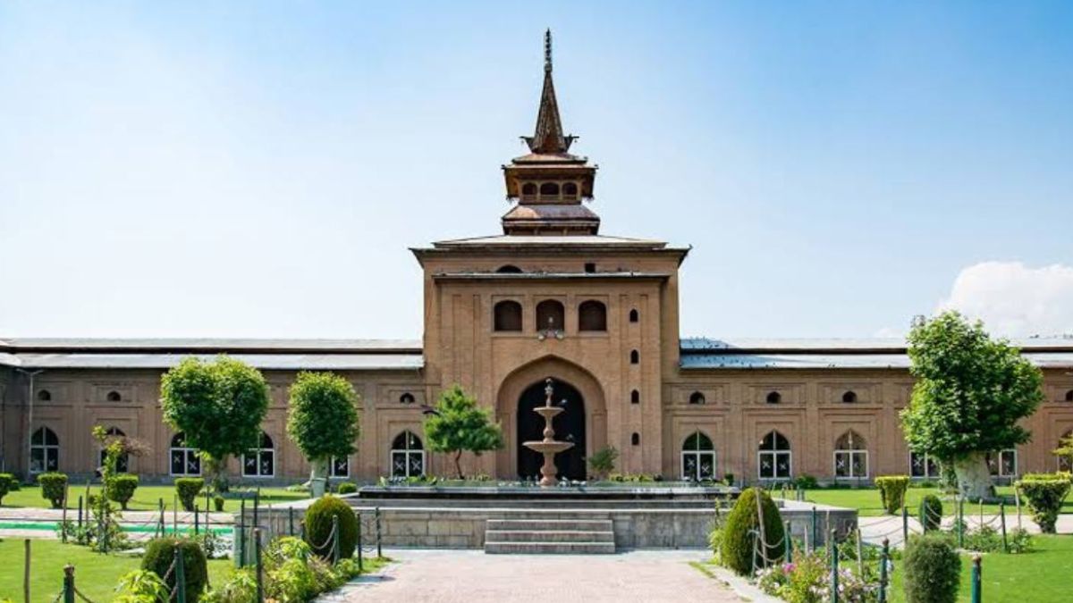 Shab-e-Qadr: Jama Masjid to remain open for prayers Shab-e-Qadr: Jama Masjid to remain open for prayers