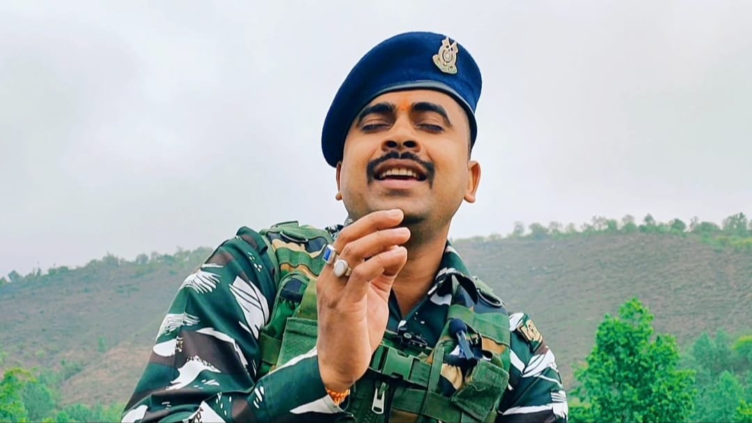 From Bihar to Kashmir: This CRPF man with melodious voice captivates audiences