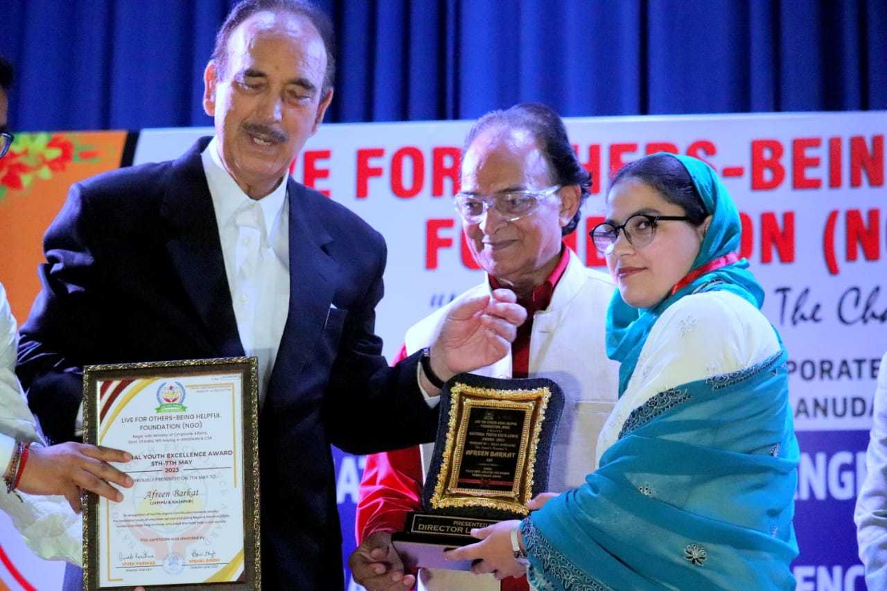 Srinagar girl bags National Youth Excellence Award