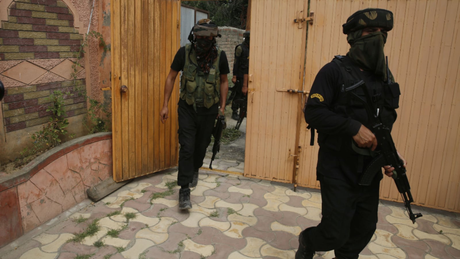 ‘Innovative conspiracies to keep Kashmir on boil’; Court frames charges on SIA case against Hurriyat leader