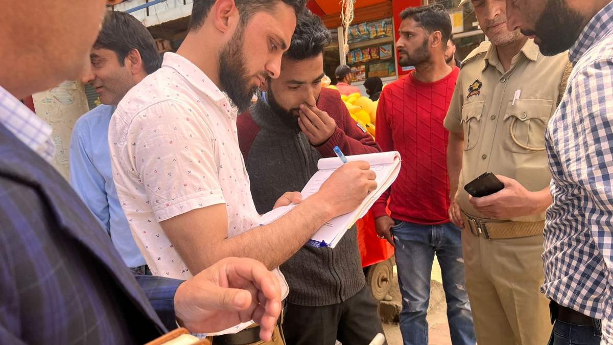 Directorate of Health Services Kashmir launch massive anti-smoking enforcement drive Directorate of Health Services Kashmir launch massive anti-smoking enforcement drive