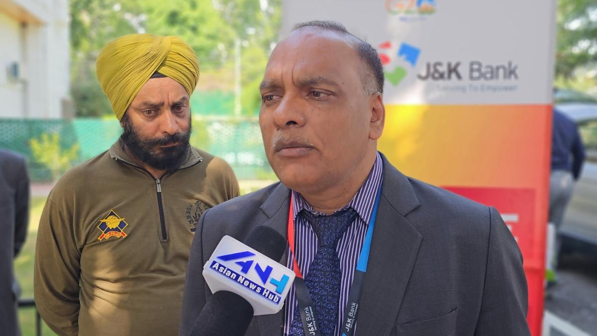 One lakh youth to be covered under self employment campaign in 3 months: MD & CEO J&K Bank