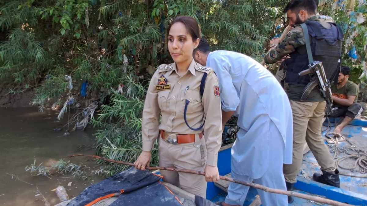 Body of teenage Kupwara girl retrieved from river after 4 days