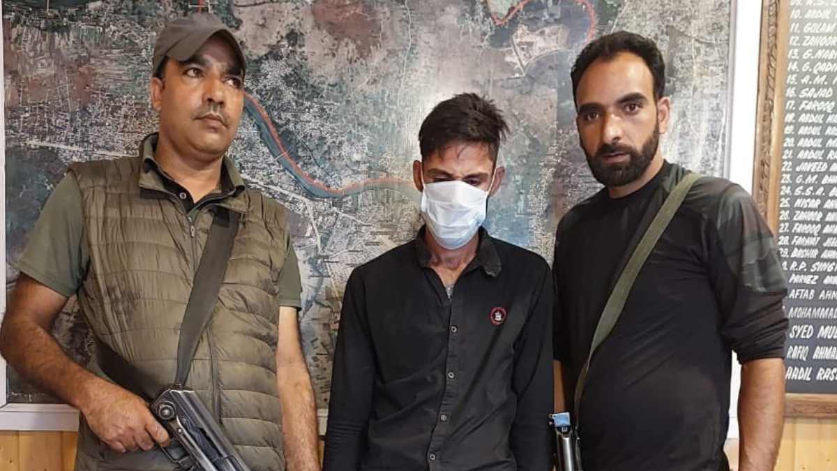 Ganderbal man arrested for stabbing youth in Eidgah Sgr
