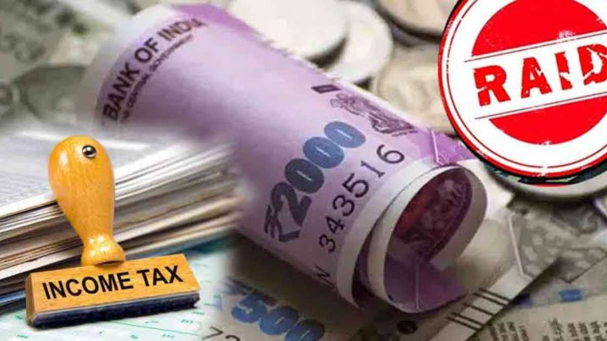Income tax dept raids office of travel agency in Sgr Income tax dept raids office of travel agency in Sgr