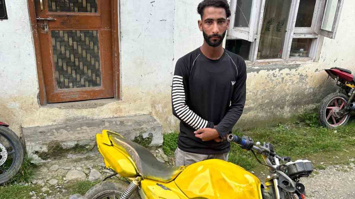 Youth detained after his video of reckless stunts goes viral in Budgam