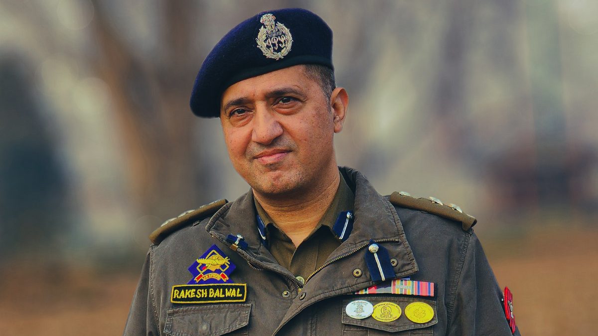 IPS Rakesh Balwal relieved, Ashish Mishra appointed as new SSP Srinagar