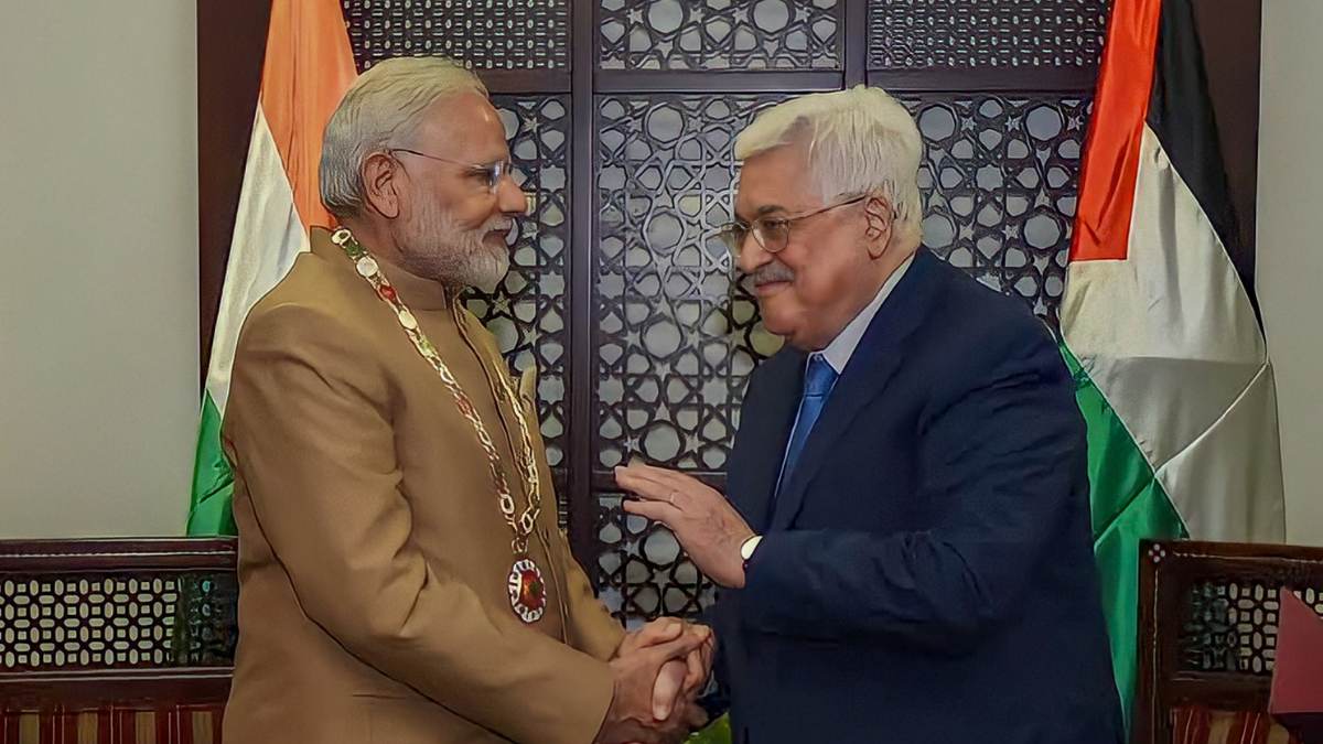 PM Modi speaks to Palestinian President, says India will continue to send humanitarian assistance