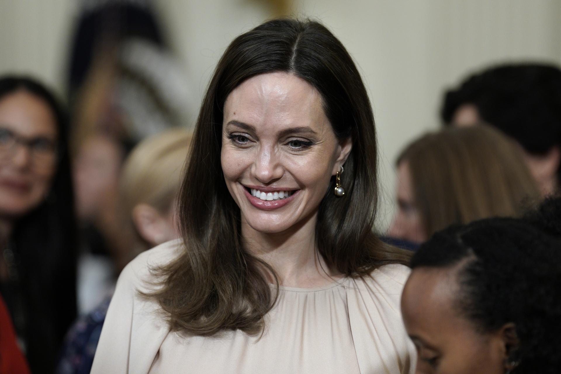 Gaza is fast becoming a mass grave: Angelina Jolie slams Israel Gaza is fast becoming a mass grave: Angelina Jolie slams Israel