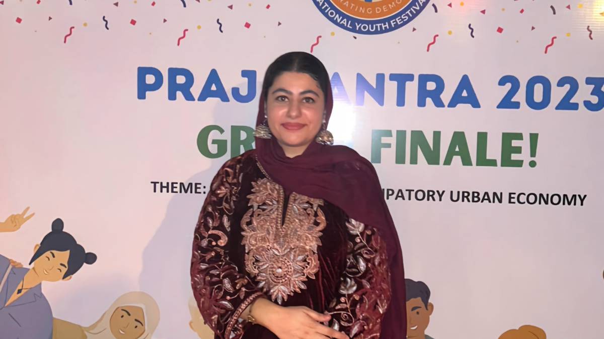 NIT Srinagar student Mehvish Wani bags 2nd position in Prajatantra 2023