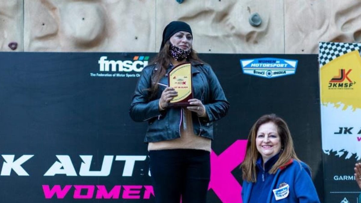 Female car racer Nighat Faheem from Srinagar etches her name in motorsport history Female car racer Nighat Faheem from Srinagar etches her name in motorsport history