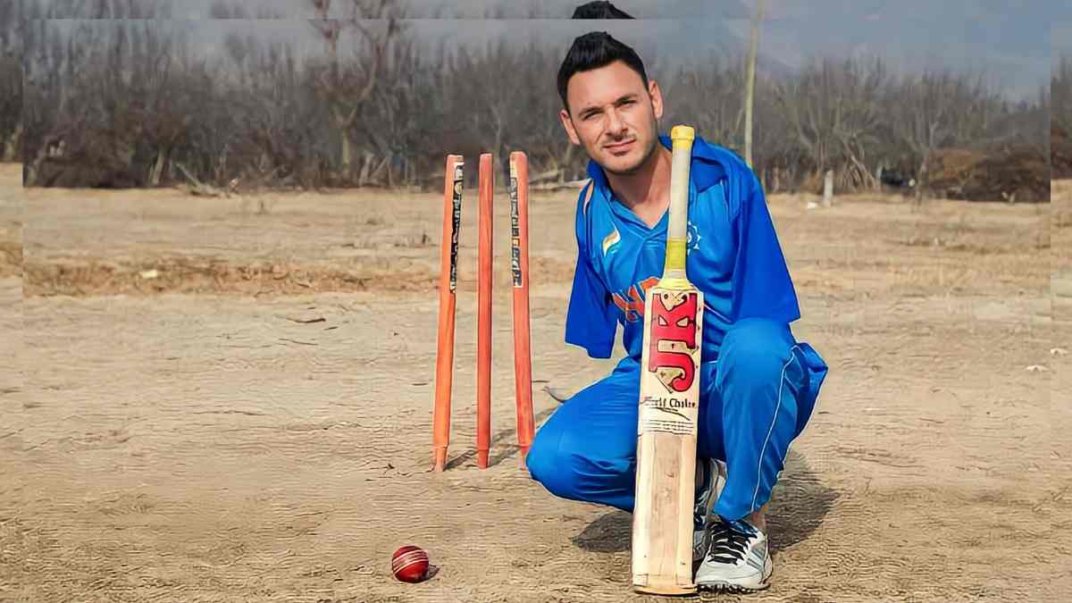 Armless cricketer from Anantnag inspires nation on ‘Sa Re Ga Ma Pa’ stage