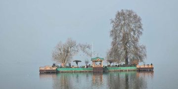 Srinagar records coldest night of season at minus 5.3 degree celsius