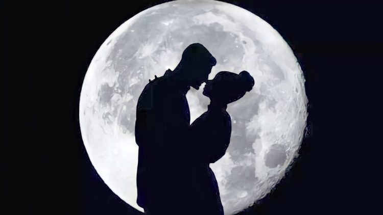 Srinagar woman gifts husband piece of land on moon on his birthday