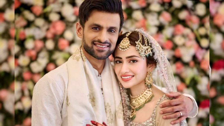 Shoaib Malik marries Pakistan actor Sana Javed