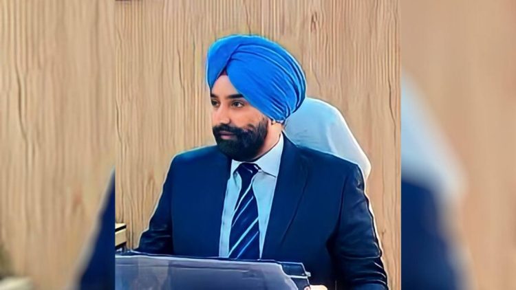 Charandeep takes over as Labour Commissioner J&K