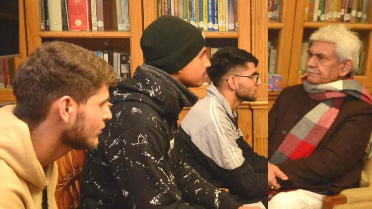 Delegation of Athletes from Kashmir calls on LG at Srinagar