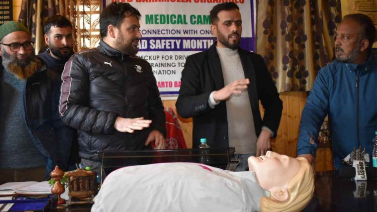 MVD Baramulla boosts driver safety with eye checkups, first aid training