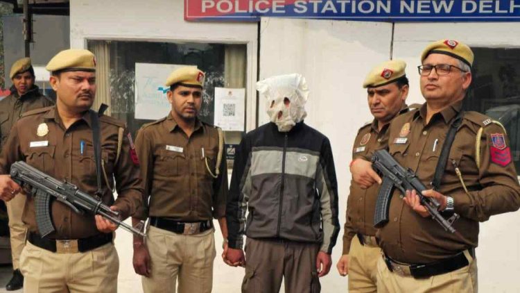 Ex-Army man from Kupwara arrested at New Delhi railway station over terrorism charges