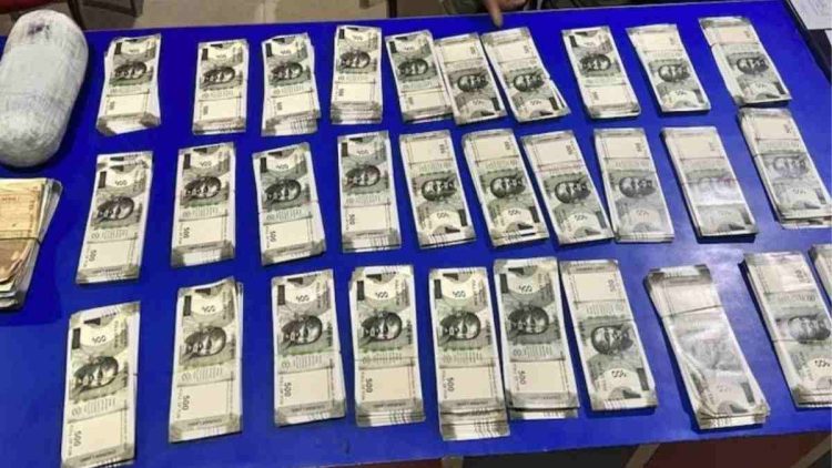 ‘Rice-pulling machine scam’: 12 persons arrested with fake currency in Ganderbal ‘Rice-pulling machine scam’: 12 persons arrested with fake currency in Ganderbal