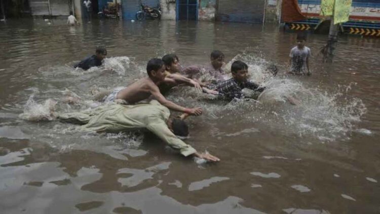 87 killed, over 80 injured as heavy rains wreak havoc in Pakistan 87 killed, over 80 injured as heavy rains wreak havoc in Pakistan