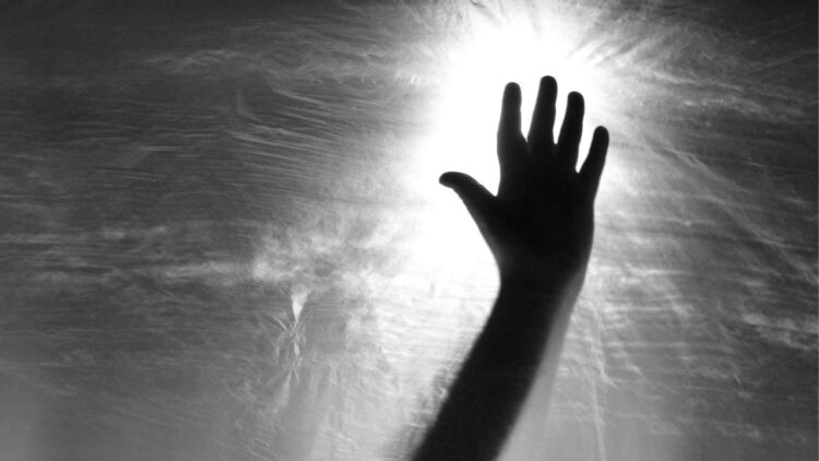 Minor girl burnt alive after fire breaks out in residential house in Sopore