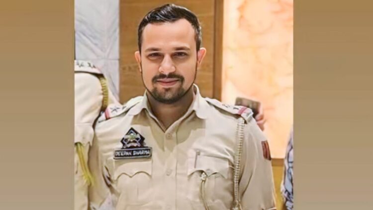 Cop, Gangster killed in Kathua Shootout Cop, Gangster killed in Kathua Shootout