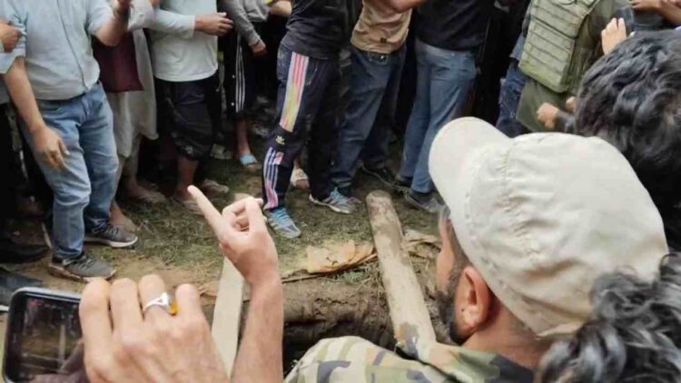 Three men fall in well in Budgam village, rescue op launched