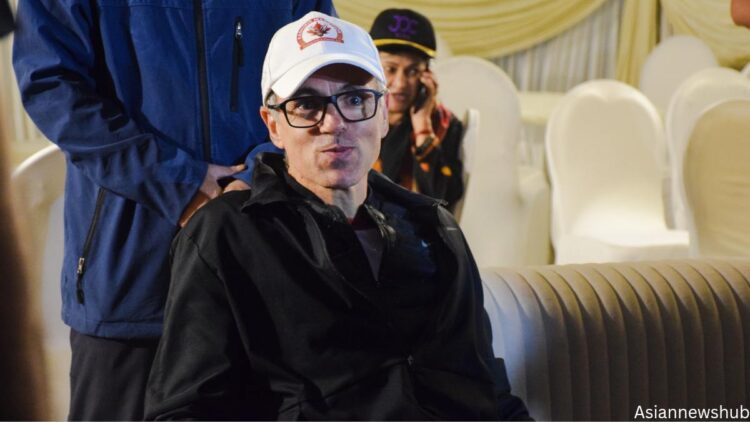 Want Marathons regular feature in Kashmir, Hope J&K makes its way into the world Marathons: CM Omar