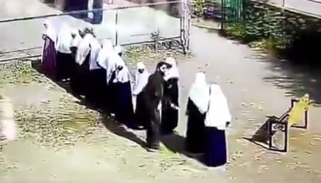 Teacher attached after ‘assaulting female students’ in Bandipora