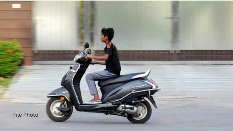 Directorate of School Education Kashmir Issues Strict Ban on Driving by Minors Directorate of School Education Kashmir Issues Strict Ban on Driving by Minors