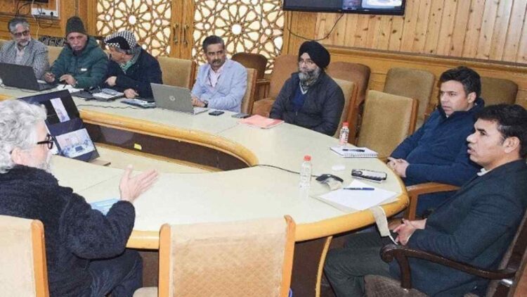 To Boost Tourism and Ease Traffic, Div Com Reviews Plan for Water Transport Operations on River Jhelum
