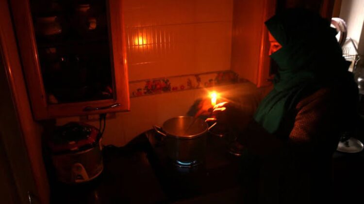 Unending Saga of Unscheduled Outages and Distress Cuts in Kashmir