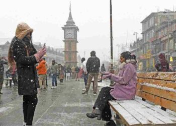 J&K to Witness Moderate Snowfall in First Week of January