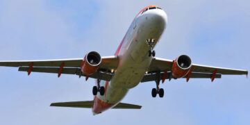 Stranded and Stuck: KCCI Slams Srinagar Airport Delays, Demands Immediate Modernization