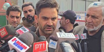 Kashmir Put on Sale, NC Skipping Core Issues: Waheed Para
