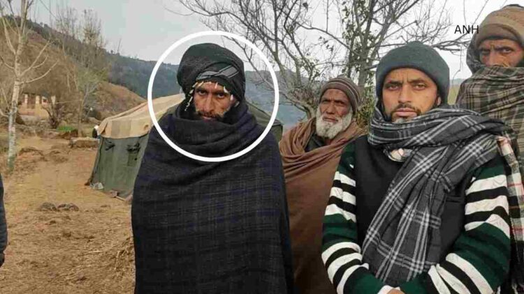 Sixth Child of Rajouri Man Dies; Death Toll from 'Mysterious Disease' Reaches 17 Rajouri Tragedy: Devastated Father Mourns the Loss of Five Children to Mysterious Illness