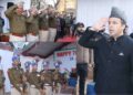 DC Srinagar Unfurls National Flag, Felicitates Officials for Exemplary Service