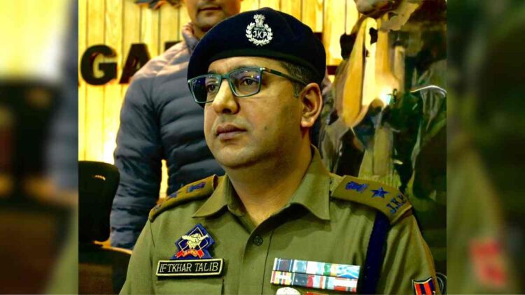 Sopore Police Register 60 NDPS Cases, Attach 10 Properties, Destroy ₹94 Lakh Drugs in 2025 Cyber Police Kashmir Refutes Fake Claims of Anti-National Posters, Warns of Legal Action