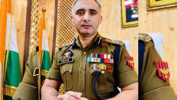 13 Kashmiri Youth Rescued from Cyber-Fraud in Myanmar: SSP CIK 13 Kashmiri Youth Rescued from Cyber-Fraud in Myanmar: SSP CIK