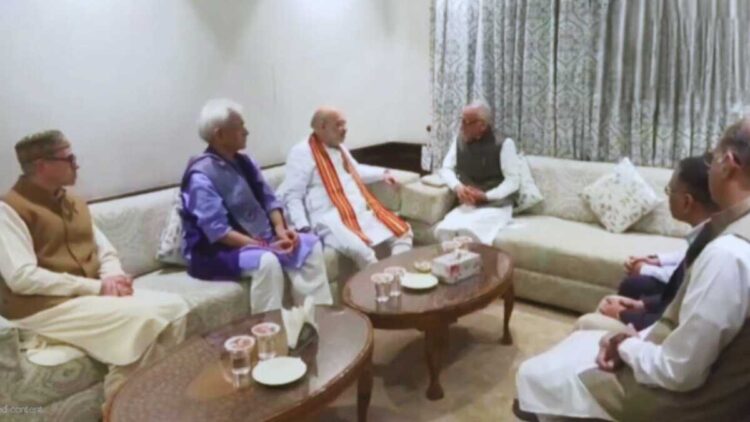 HM Shah Arrives in Srinagar, Visits Residence of Martyr DySP Humayun Muzamil HM Shah Arrives in Srinagar, Visits Residence of Martyr DySP Humayun Muzamil