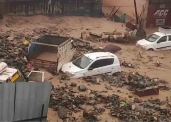 Ramban Horror: Deadly Landslide Kills 3, Buries Hotel & Cars; Army Rescues 100 Amid Flash Floods