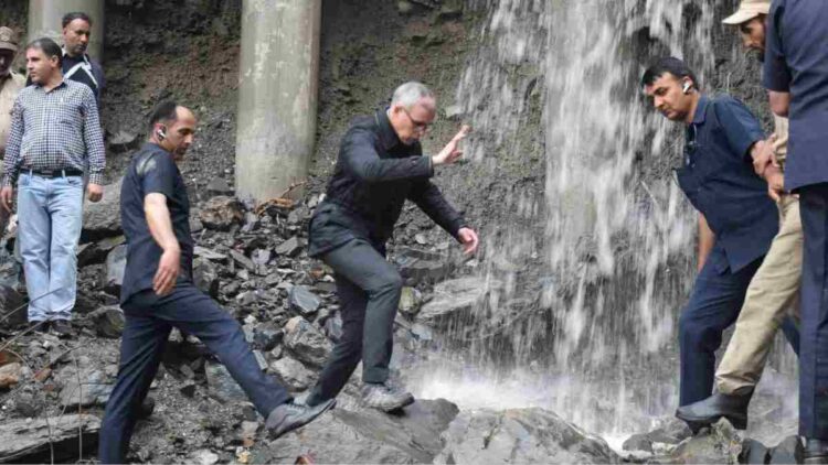 Ramban Tragedy: Omar Abdullah Assesses Damage, Directs Swift Highway Restoration