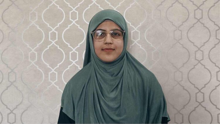 From Hafiz-e-Quran to Science Topper: Jannat Shabir Inspires Sopore and Beyond