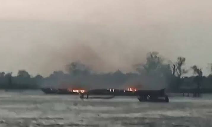 Deadly Voyage: Overcrowding and Lax Safety Kill 148 on Congo River