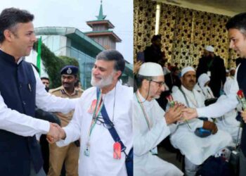 Prayers, Petals: DC, SSP Srinagar See Off First Batch of Hajj Pilgrims
