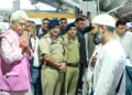 LG Flags Off J&K's 1st Batch of Haj Pilgrims LG Flags Off J&K’s 1st Batch of Haj Pilgrims