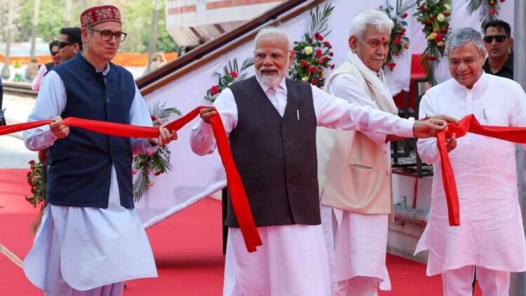 PM Modi Fulfilled Dream Of National Integration: LG Sinha